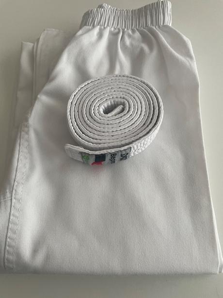 Kimono na karate, 122