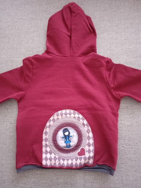 Mikina pre malú parádnicu, 110