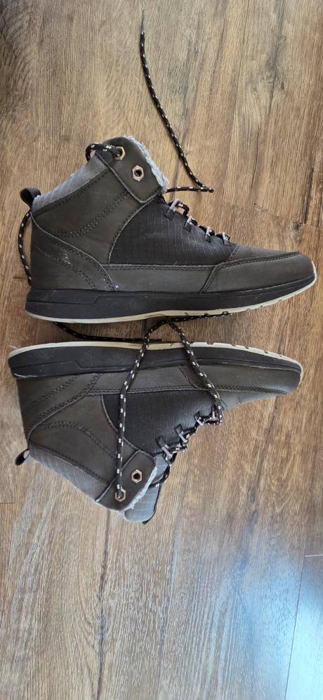 Obuv na zimu, umbro,37