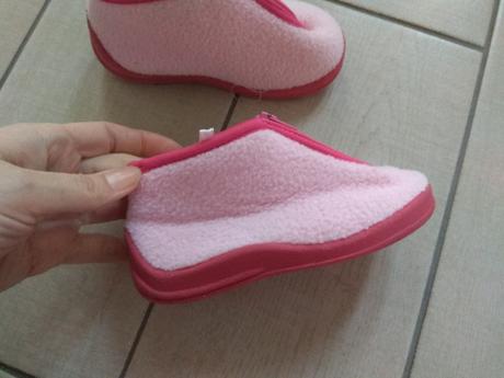 Teplé ružové papučky na zips, 23