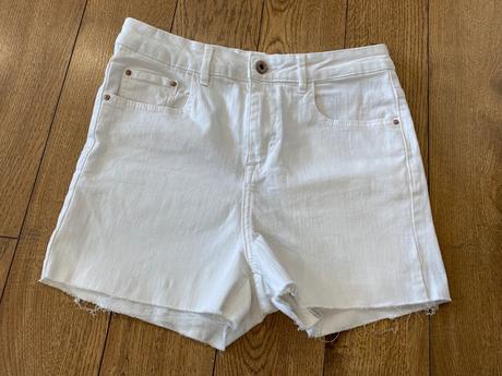 Biele kraťase , šortky, 38
