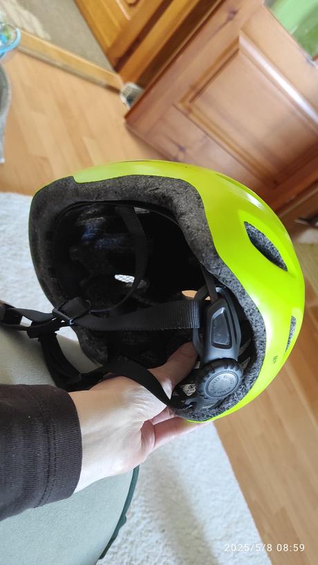 Cyklistická prilba giro scamp, xs