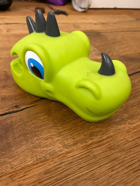 Dinosaurova ozdoba na bicykel, 