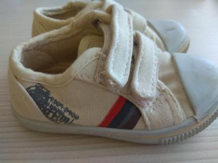 Platené tenisky na suchý zips, 21