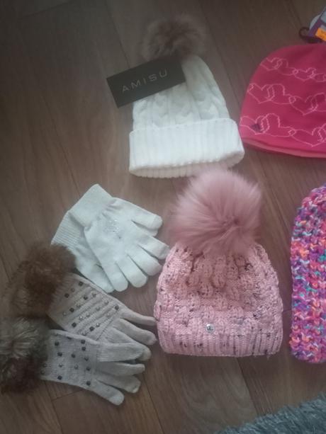 Zimné čiapky 1+1 zadarmo,