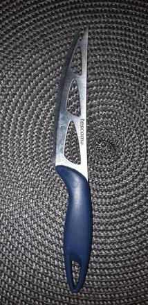 Kvalitný nôž na syry, 