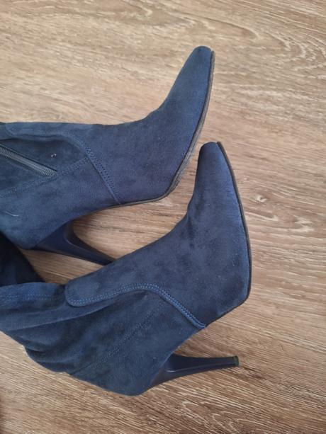 Vysoké semišové čižmy, 39