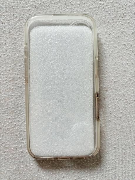 Celotelový obal na iphone 16, apple