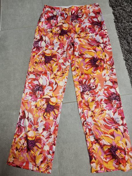 Satenove nohavice, amisu,42