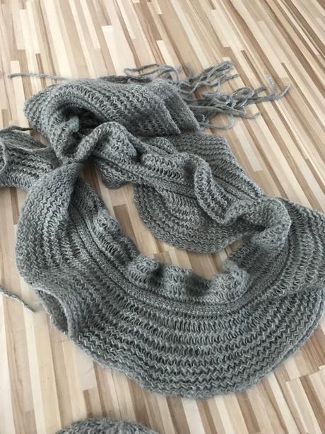 Súprava šál čiapka rukavice, s