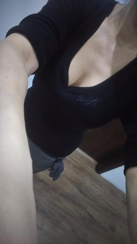 Svetrík miss sixty, miss sixty,m