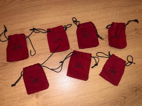 Christian louboutin vrecka male, 