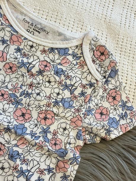 Dievčenské kvetované body sinsay (80), sinsay,80