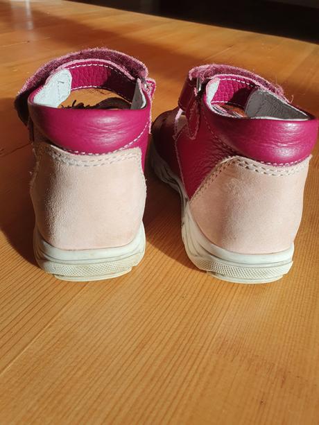 Ružové celokožené sandálky boots4u, 29