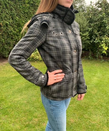 Čierna zimná látková bunda, fishbone,xs