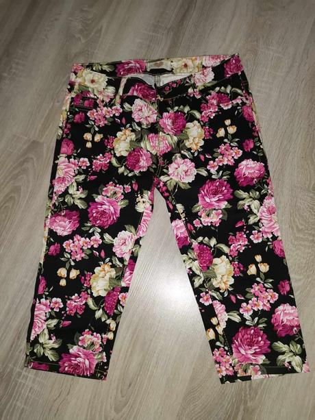 Rifle kvietkovane krásne 38, 38