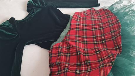 Krasne saty zn. zuppa, 122