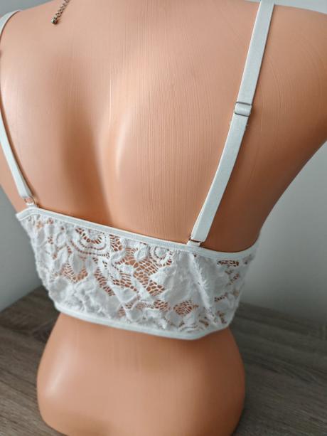 Braletka elasticka,2 rozne mam  v baz. s,m sadnu, m