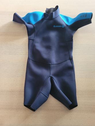 Olaian neoprén decathlon 2-4 roky, 