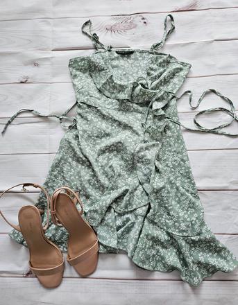 Krásne lahulinké šaty, xs