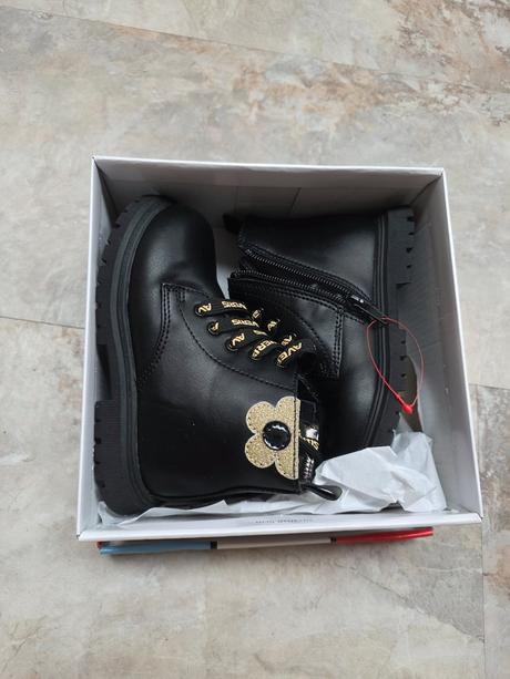 Čierne členkové topánky 26, 26