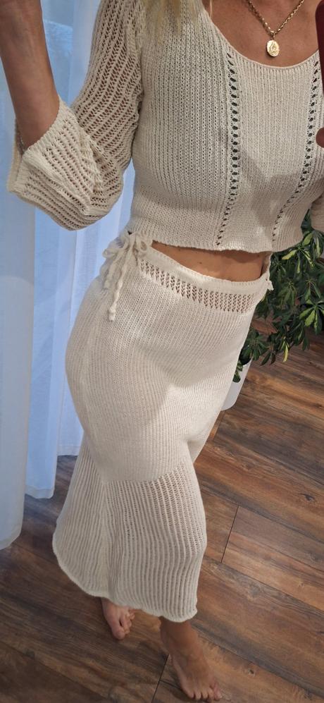 Pleteny komplet top svetrik a dlha sukna 36/38, s