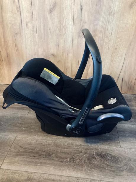 Vajicko maxi cosi cabrio fix s isofixom easyfix, maxi cosi