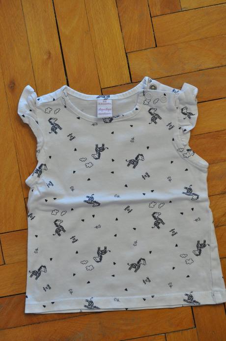 Pekné dievčenské tričko, 62