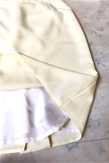 Kvalitná maslová sukňa, xxl