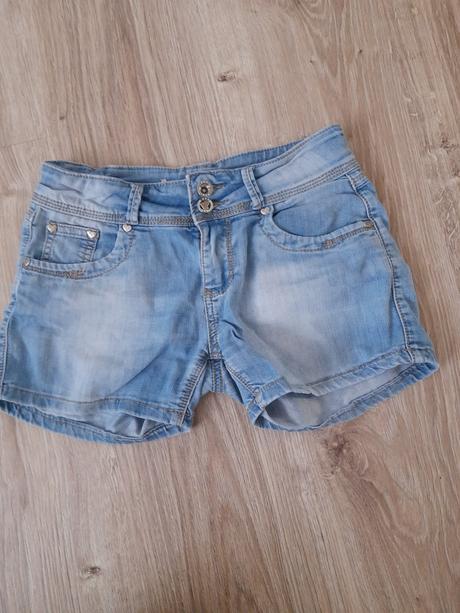 Riflové šortky, 146