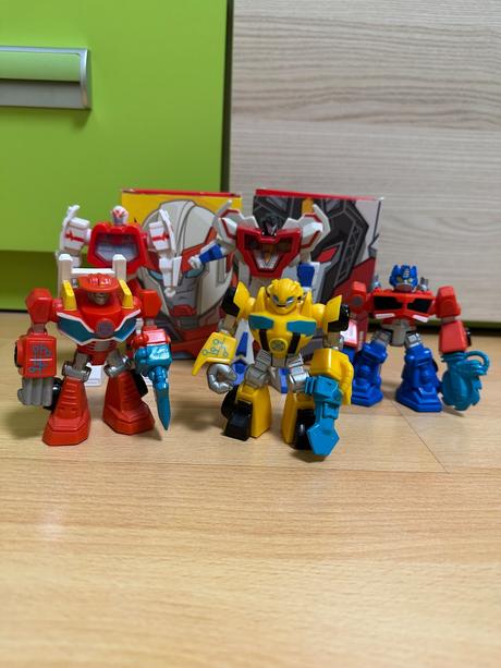 Figúrky transformers,