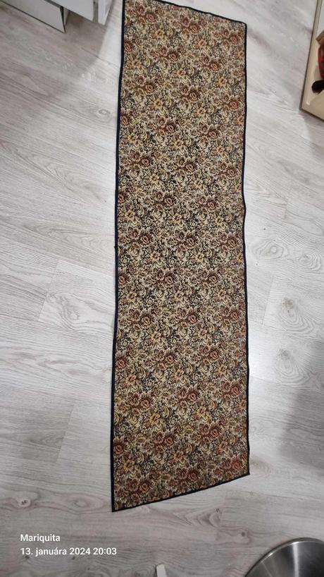 Kovercek alebo stola na stvol,