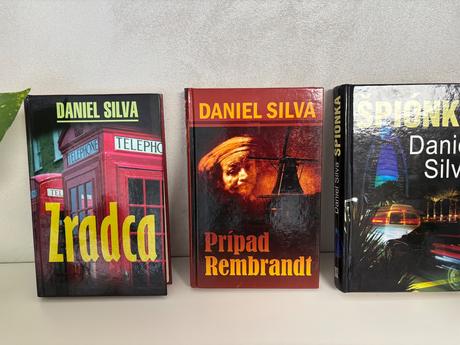 Knihy daniel silva. zradca, pripad rembrandt, spi, 