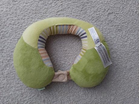 Vankusik na cestovanie,