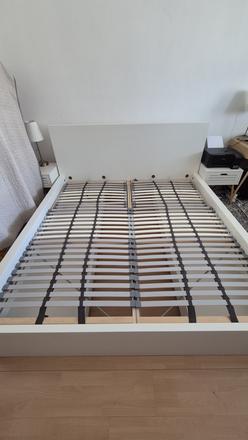 Malm manželská posteľ 180x200,