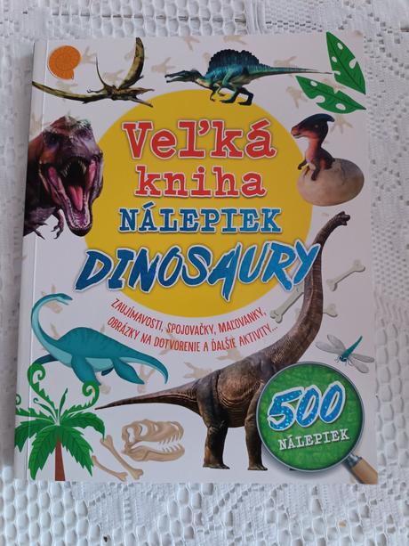 Veľká kniha nálepiek dinosaury, 