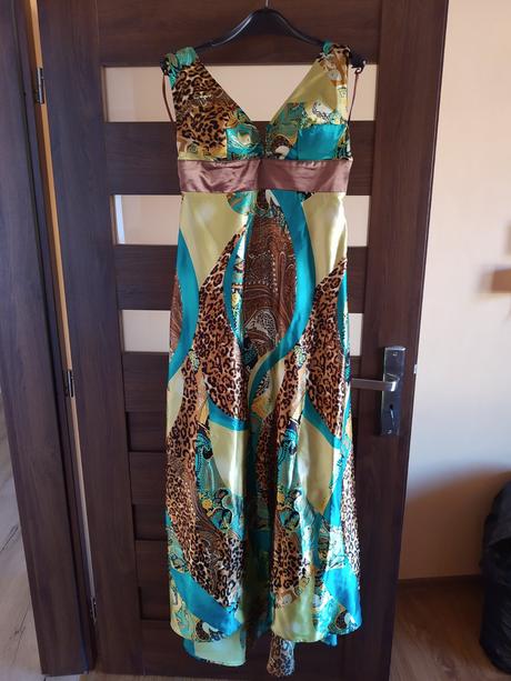 Spoločenské šaty, m