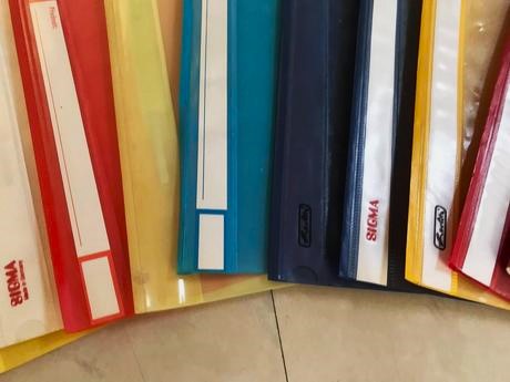 Plastový rýchloviazač 14 ks,