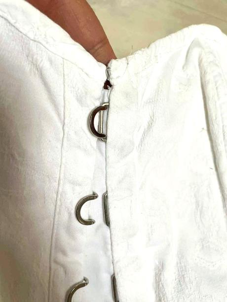 Madeirový top, new look,36