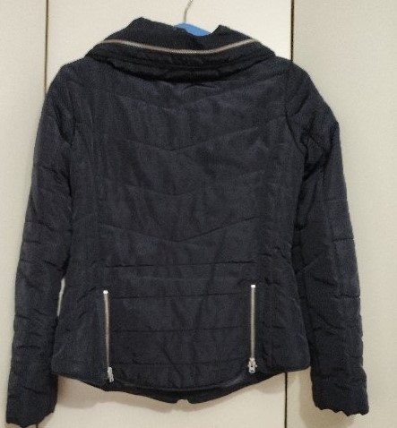 Čierna prešívaná bunda na prechodné obdobie a jar, s.oliver,s