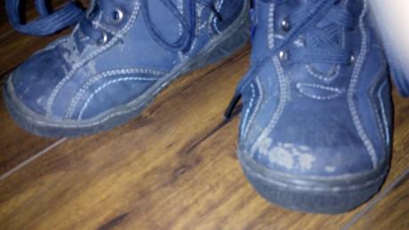 Kozusinkove vysoké topanocky, 28