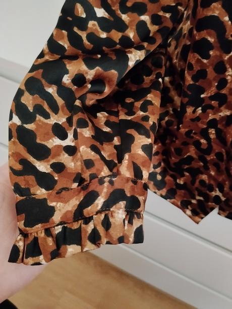 Saténová leopardia blúzka pieces - animal print, s