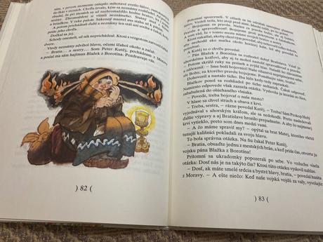 Rybka so zlatou korunkou moric rudo,