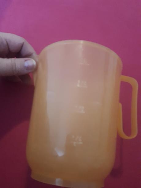 Plastova odmerka 1l oranzova, 