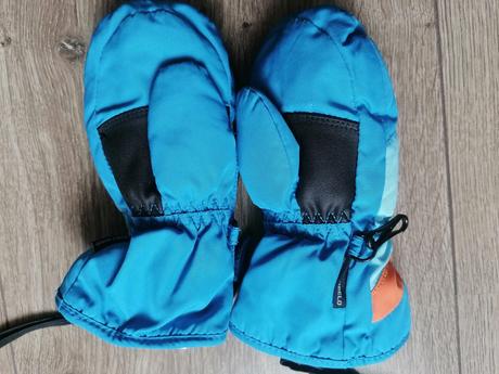 Rukavice zateplene, 104