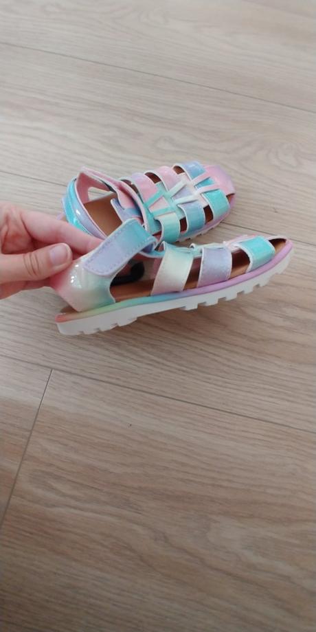 Sandálky, f&f,29