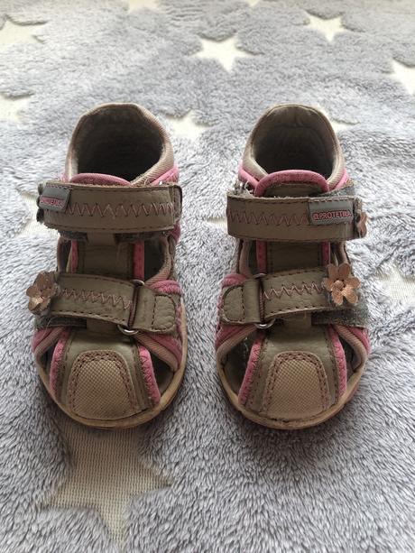 Sandálky 20, protetika,20