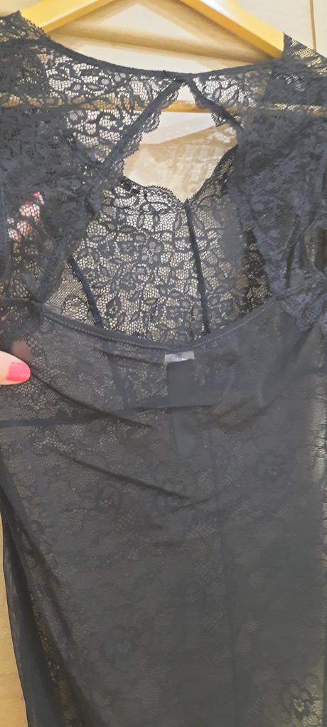 Body v top stave, esmara,m