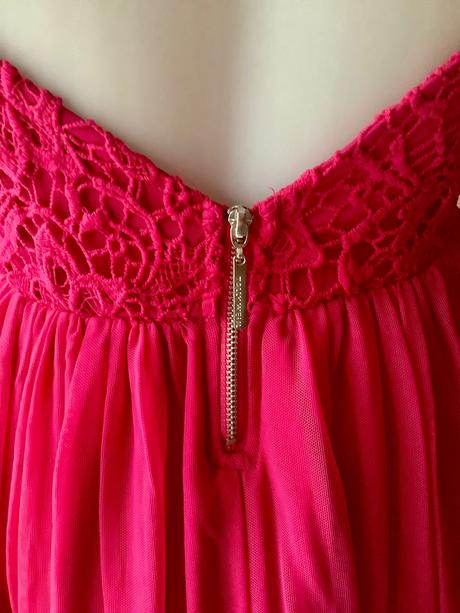 Krásne  šaty/apr, tally weijl,38