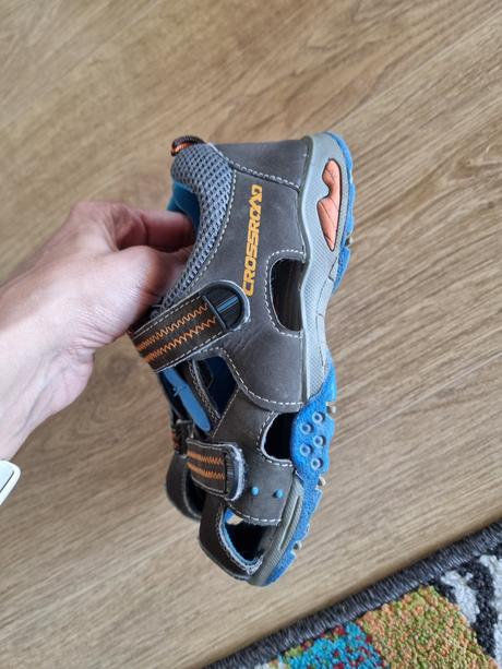 Kožené sandálky, 30